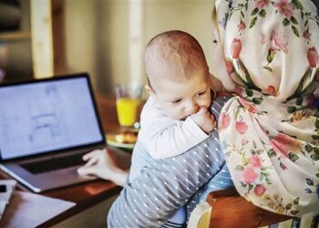 دورکاری برای مادران تهرانی تصویب شد؟