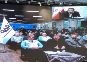 آب پایدار فلات مرکزی تضمین میشود/ فولاد مبارکه مصرف آب زایندهرود را به صفر میرساند آب پایدار فلات مرکزی تضمین میشود/ فولاد مبارکه مصرف آب زایندهرود را به صفر میرساند