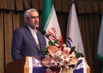 احتمال عرضه سهام شرکت‌های ملی نفت و گاز در بورس