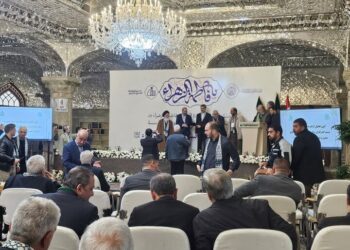 اعتماد مردم سر موفقیت ساخت صحن‌حضرت زهرا (س)؛ تقدیر از دست اندرکاران