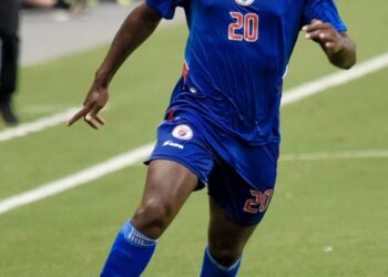 امضای قرارداد نازون پیش از انجام تست پزشکی/نازون مشکل قلبی داشت