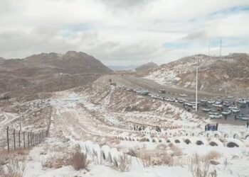 بارش نخستین برف پاییزی در ییلاقات یزد بارش نخستین برف پاییزی در ییلاقات یزد