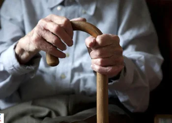 بازنشستگان ۵ مطالبه فوری را روی میز دولت گذاشتند