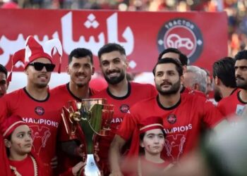 برد تراکتور مقابل پرسپولیس / درخشش بیرانوند سرخپوشان را حذف کرد