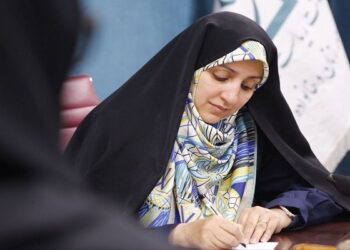 بهروزآذر: یاد و خاطره اشرف بروجردی ماندگار خواهد ماند