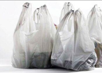 توزیع رایگان کیسه‌های پلاستیکی در فروشگاه‌ها ممنوع است