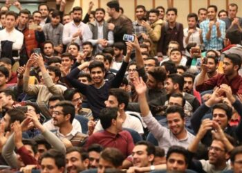 ثبت‌نام جایزه «جوان سال ۱۴۰۴» از اول دی‌ماه آغاز می‌شود