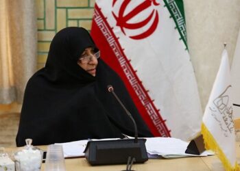 ‌جامعة الزهرا شورای افتای رهبر انقلاب در مسائل بانوان را تشکیل می‌دهد