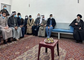 جدیدترین تصویر از دیدار مردمی آیتالله سیستانی جدیدترین تصویر از دیدار مردمی آیتالله سیستانی