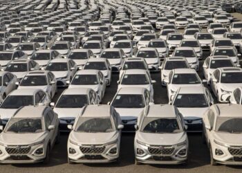 خبر مهم سازمان حمایت در مورد قیمت خودرو / خودرو گران می‌شود؟