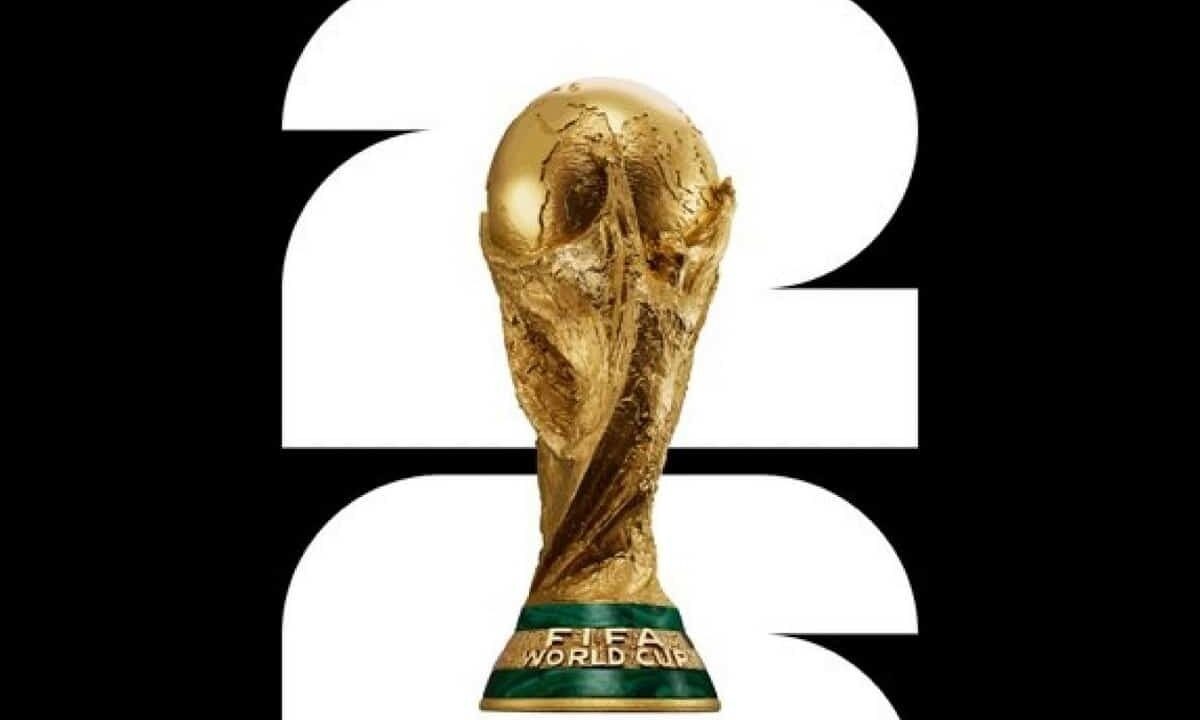 رونمایی از جایزه بهترین بازیکن زمین جام جهانی ۲۰۲۶+ عکس