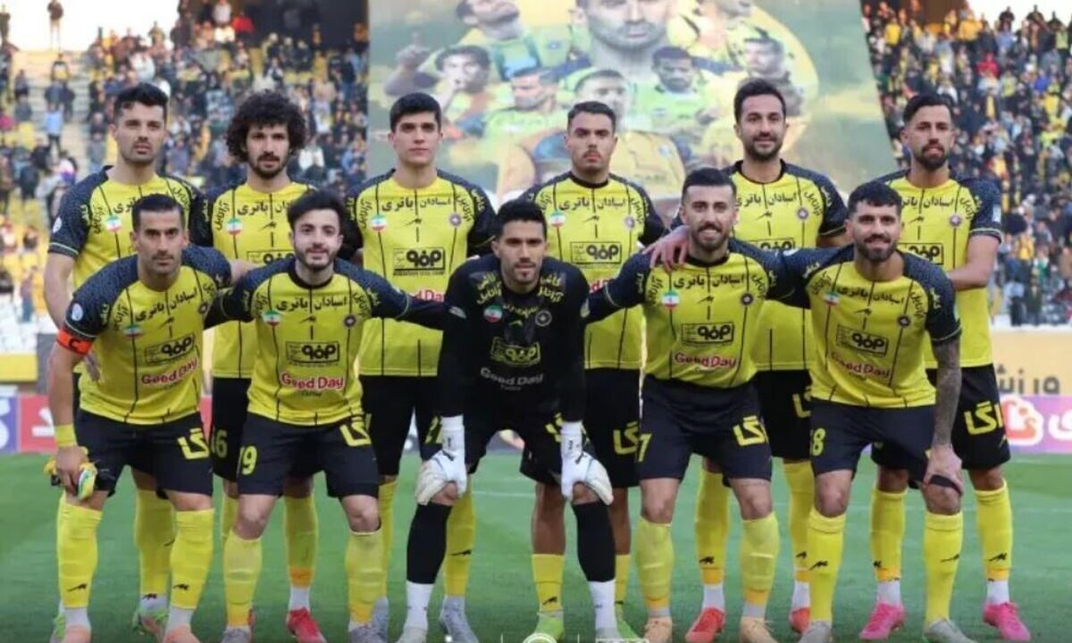 سپاهان – چادرملو با دو جابجایی مهم در دفاع و هافبک