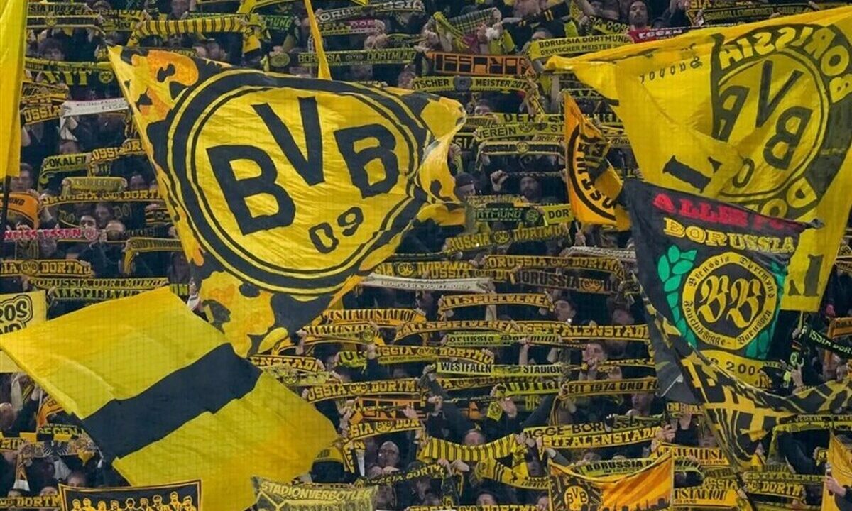 سکو‌های زردِ آلمان، شلوغ‌تر از همیشه/ دورتموند اول اروپا شد