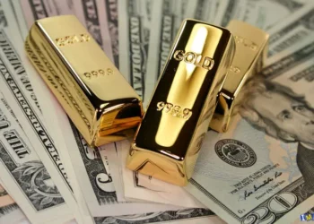 قیمت طلا، دلار و سکه امروز چهارشنبه 19 آذر/ آغار ریزش قیمت ها؟ + جدول قیمت طلا، دلار و سکه امروز چهارشنبه 19 آذر/ آغار ریزش قیمت ها؟ + جدول