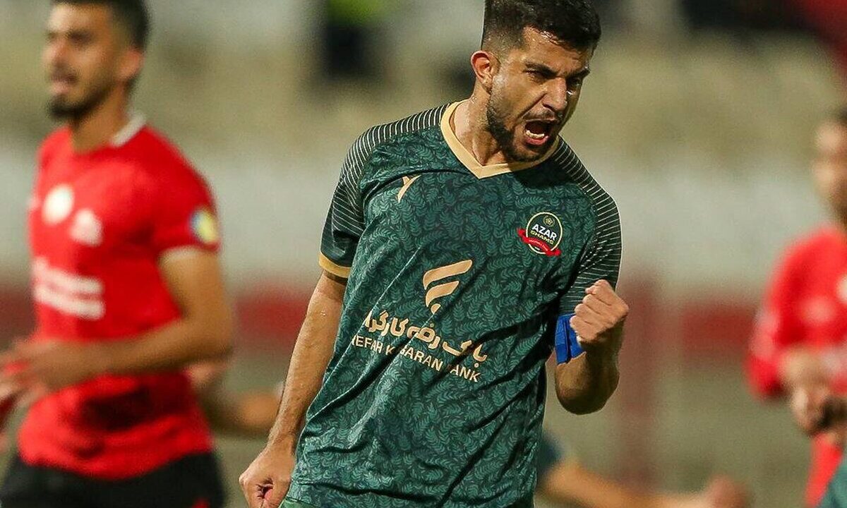 پخش زنده بازی تراکتور و شمس آذر امروز ۵ دی ۱۴۰۴