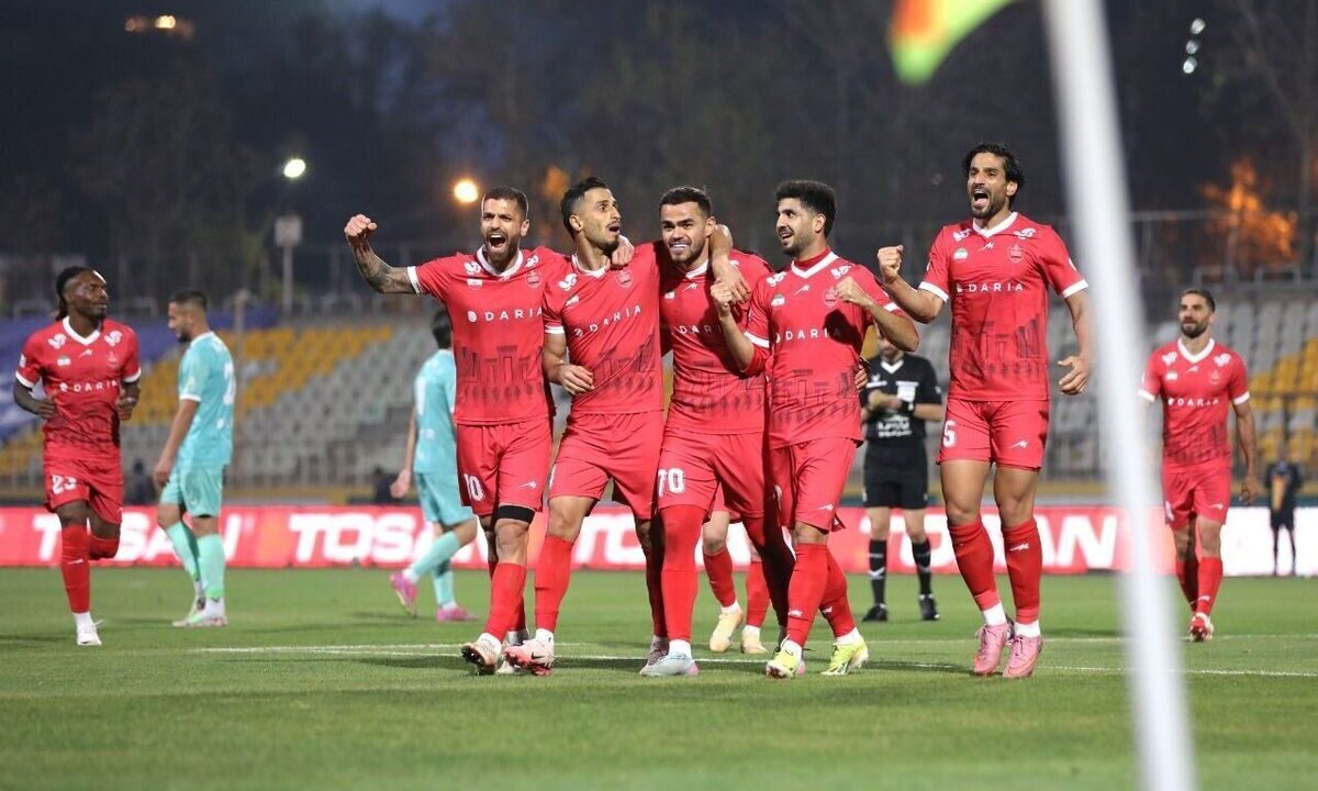 یازده بازیکن پرسپولیس اعلام شد / نبرد برای صدر جدول