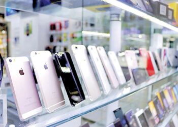 ۶.۴ میلیون دستگاه گوشی موبایل وارد کشور شد/ گمرک خبر داد