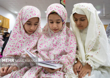 آمار چشمگیر معتکفین ۱۴۰۴؛ ۷۰ درصد معتکفین جوان و نوجوان بودند