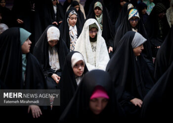 اعتکاف با جریان سازی اجتماعی،فضیلت‌ها را به صحنه زندگی اجتماعی می‌آورد