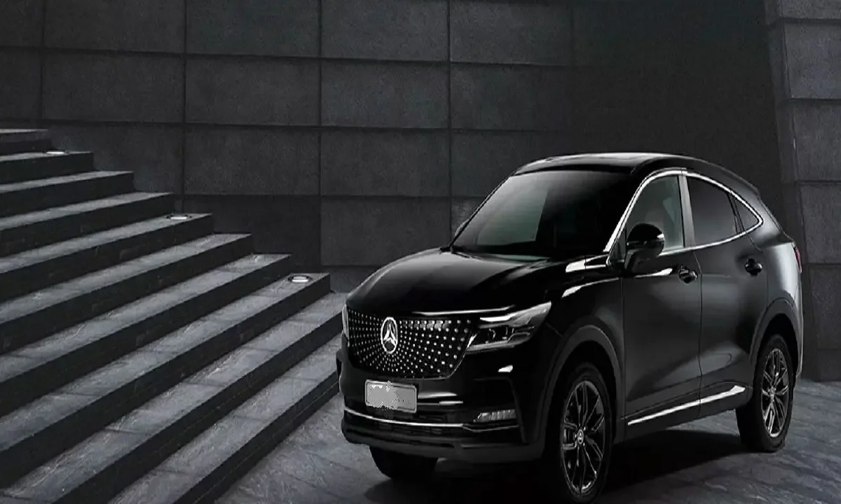 بازار خودرو در دی‌ماه؛ نوسان شدید و رشد تا ۲۳۰ میلیون تومان