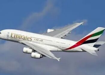 تکذیب شایعه لغو پروازهای امارات به ایران؛ جابه‌جایی زمان تنها یک پرواز