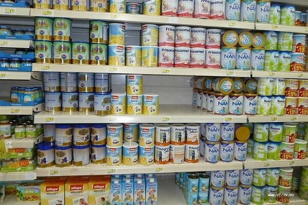 داروخانه های شبانه روزی در اولویت توزیع شیرخشک داروخانه های شبانه روزی در اولویت توزیع شیرخشک