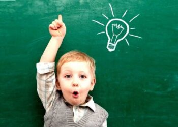 سوق کودک در «فبک اسلامی» به سمت حیات معقول؛ نقش مربی به عنوان تسهیلگر