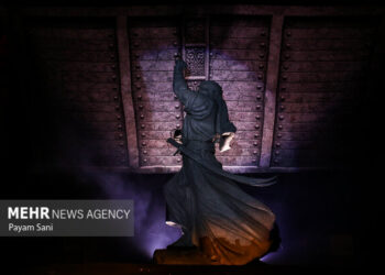 «فاتح خیبر» در میدان امام خمینی؛ نماد پیوند ایمان علوی و مقاومت ایرانی