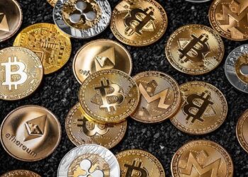 قیمت ارز‌های دیجیتال امروز سه شنبه ۱۶ دی ۱۴۰۴ / کاهش نسبی قیمت‌ها در بازار داخلی و جهانی