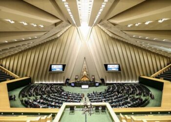 مرکز رسانه مجلس ادعای خبرنگار یورونیوز را رد کرد