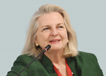 مقام سابق اتریش: توقیف نفتکش «مارینرا» ناقض حقوق بین‌الملل است