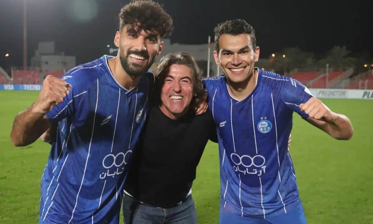 واکنش عجیب آشورماتوف درباره گل به خودی در دیدار استقلال و سپاهان