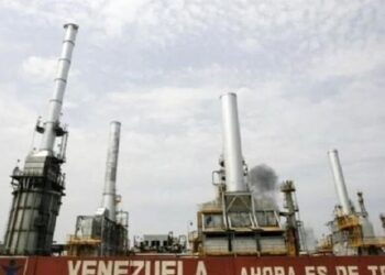 گفت‌وگوی واشنگتن و کاراکاس برای صادرات نفت ونزوئلا