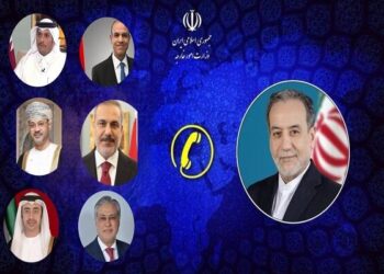 گفتگوهای تلفنی وزیر امور خارجه ایران با وزرای خارجه منطقه