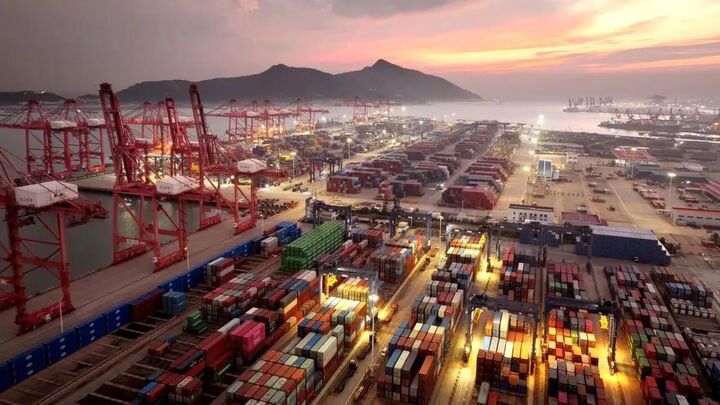 رشد ۲۲ درصدی صادرات از گمرکات گیلان رشد ۲۲ درصدی صادرات از گمرکات گیلان