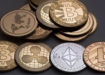 سقوط بیت کوین به زیر ۷۰ هزار دلار/ امیدی به موج مجدد هست؟ سقوط بیت کوین به زیر ۷۰ هزار دلار/ امیدی به موج مجدد هست؟