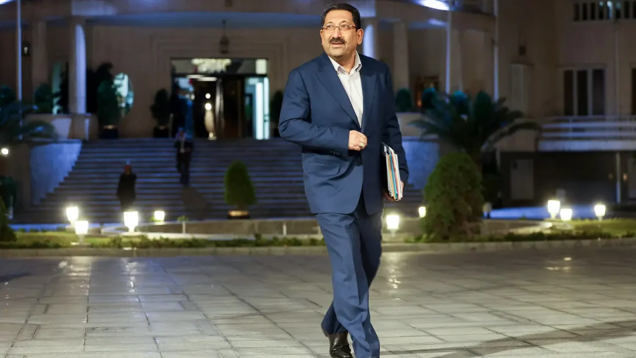 قیمت خودرو تغییر می‌کند؟ خبر مهم وزیر صنعت درباره محصولات ایران خودرو/ تکلیف افزایش قیمت خودرو روشن شد