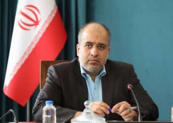 مردم اجازه غلبه اقلیت ذینفع پهلوی بر اکثریت انقلابی را نمی‌دهند