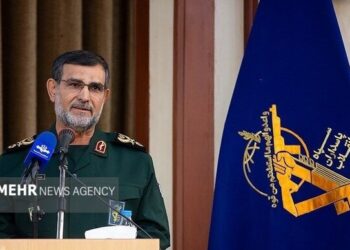 ملت ایران همچنان سدّی استوار در برابر دسیسه‌های دشمنان خواهند بود