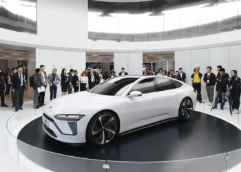 نئو، تسلای جدید صنعت خودرو؟