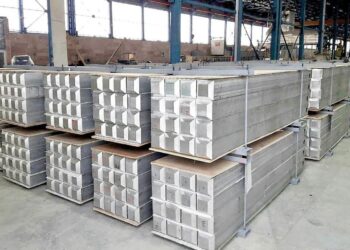 اعتراف بلومبرگ به خسارت بزرگ آلومینیوم جهان پس از حمله ایران