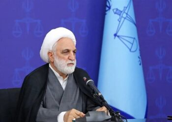 اتحاد ملی و صدای واحد ملت، دشمن را کلافه و مستأصل کرده است