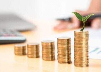 امسال سهامداران بیش از ۲۰۰۰ میلیارد تومان سود دریافت کردند