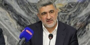 بازگشایی بازارسهام مشروط به تکمیل افشای اطلاعات/تأکیدبر پرهیز ازهیجان