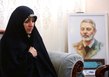 بهروز آذر: تجربه زیسته امیر سپهبد شهید موسوی باید روایت شود