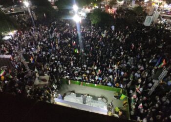 تجمع شبانه در بوشهر