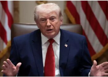 ترامپ با عقب‌نشینی آتش‌بس را تمدید کرد