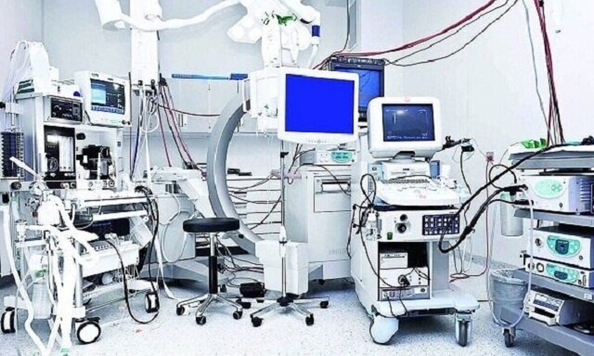 توجه جدی به تأمین منابع ریالی و ارز ترجیحی تجهیزات پزشکی