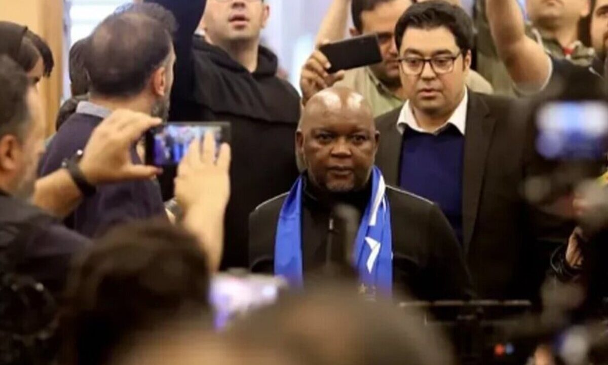 حقوق  نجومی سرمربی سابق استقلال فاش شد