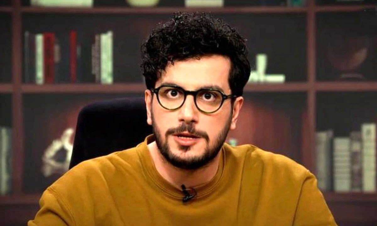 حمله غافلگیرکننده فرهیختگان به امیرحسین قیاسی